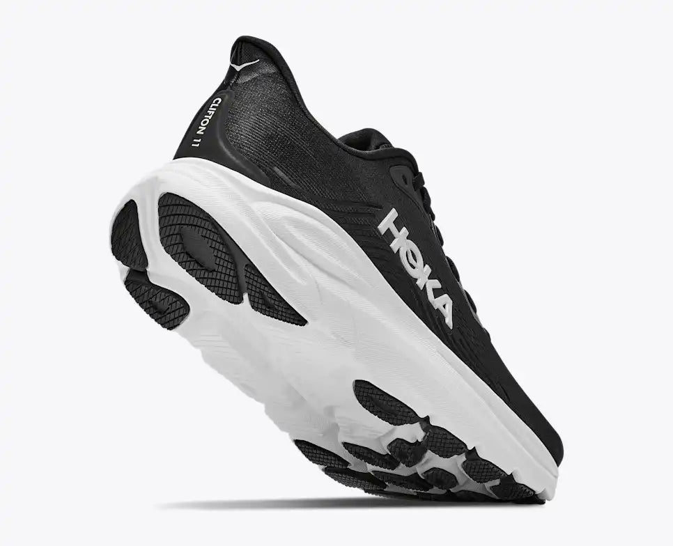 HOKA Clifton 11 black / white