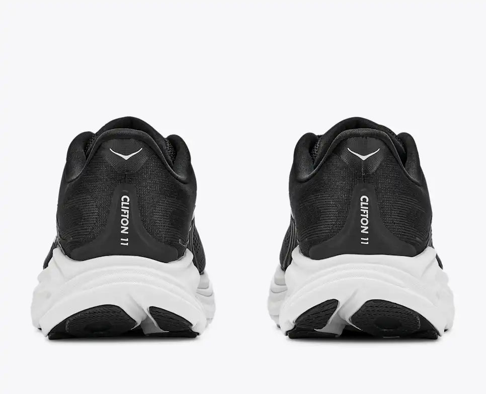 HOKA Clifton 11 black / white