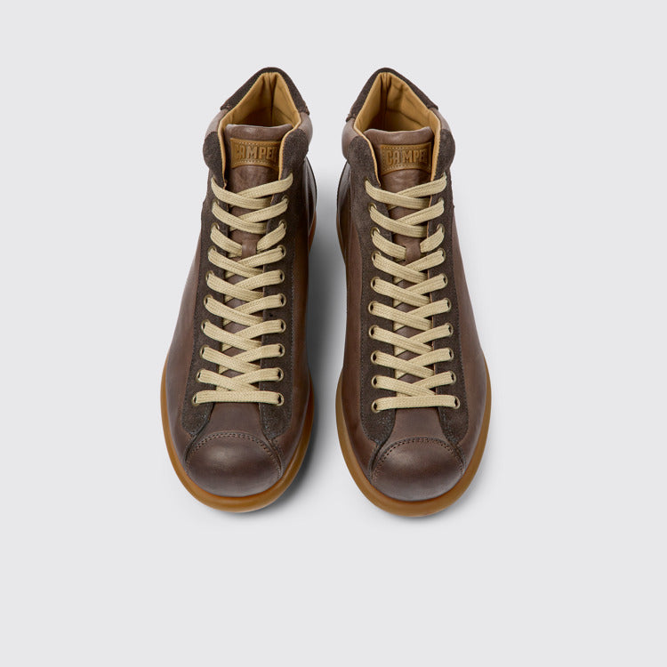 Overhead view of Pelotas Brown Leather Ankle Boots for Men.