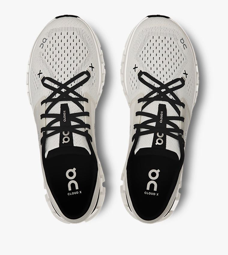 On Cloud X 4 Ivory Black