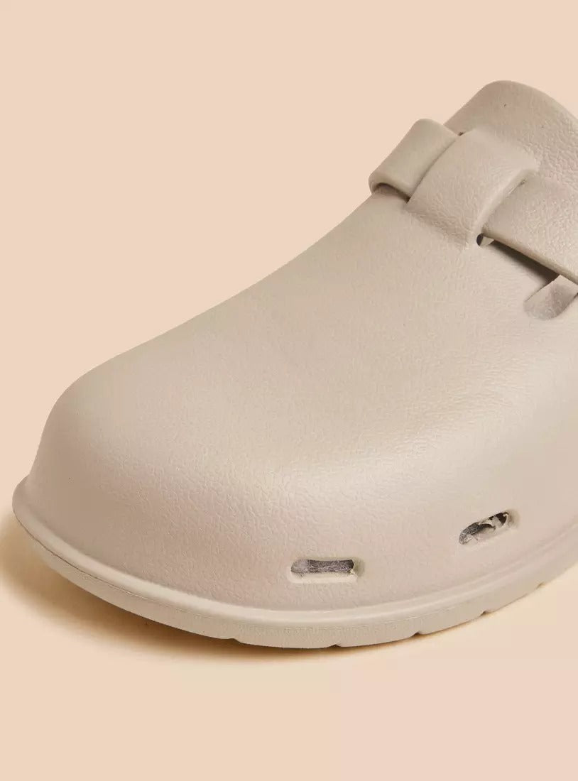 Max Buckle Accent Clogs