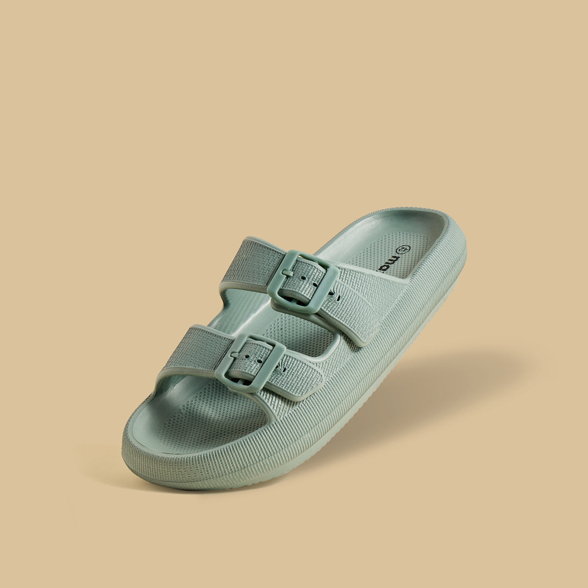 Max Buckle Accent Volume Slides Green for Men - image 1