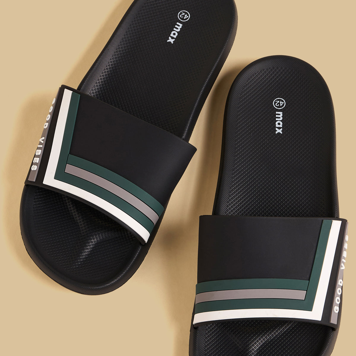 Max Slogan Applique Slides Black for Men - image 3