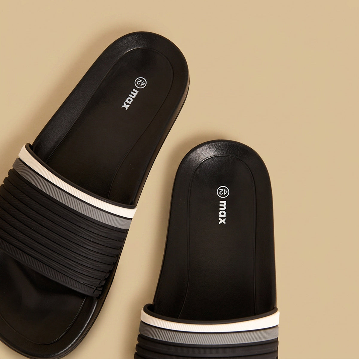 Max Textured Beach Slippers Black for Men - image 2