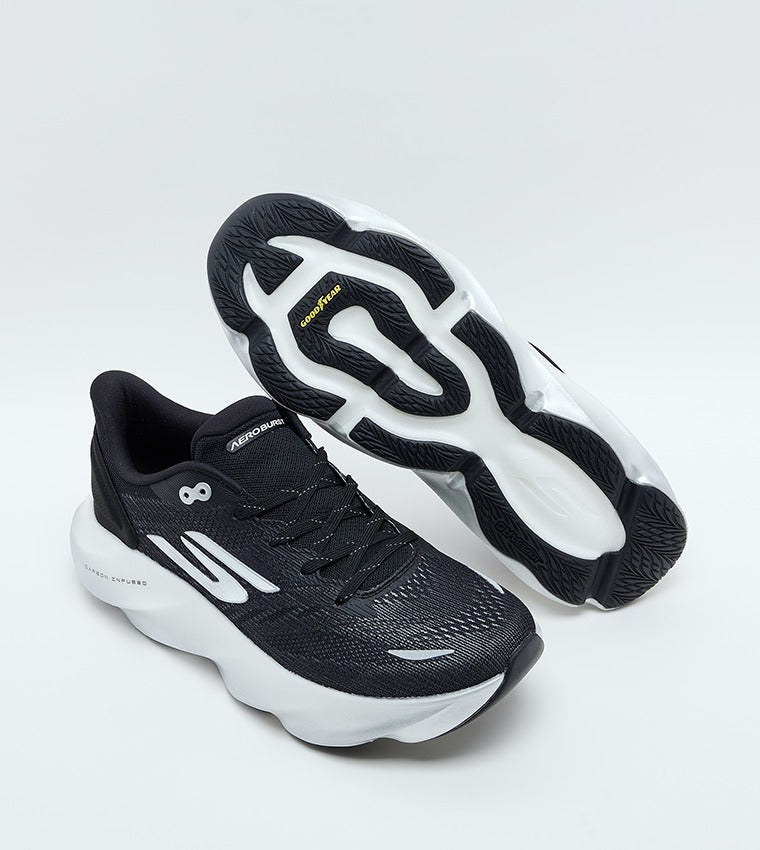 AERO BURST GO RUN MAX ROAD 7 Lace-Up Shoes - Black