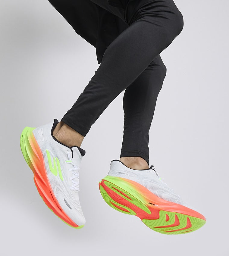 Skechers AERO BURST GO RUN RIDE 12 Lace-Up Shoes - White