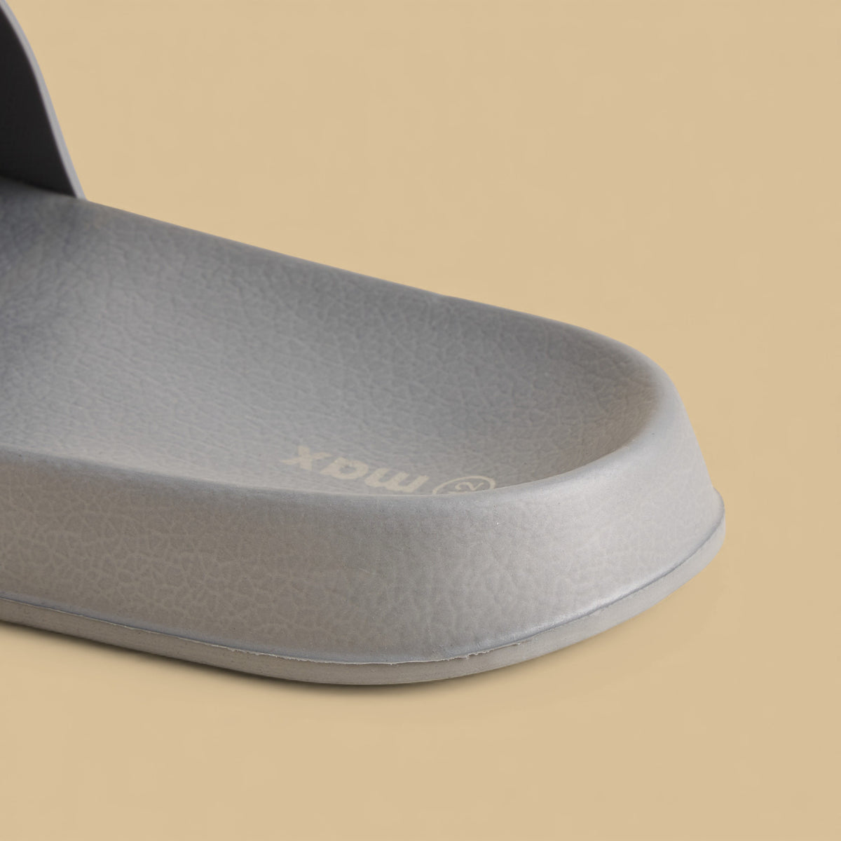Max Slogan Applique Slides Grey for Men - image 5