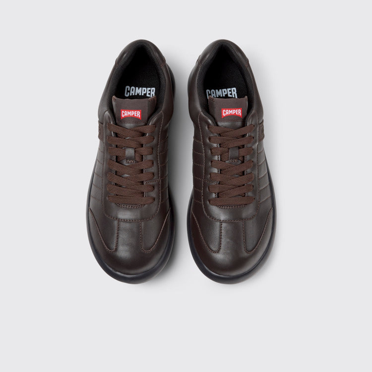 Overhead view of Pelotas XLF Brown Leather Sneakers for Men.