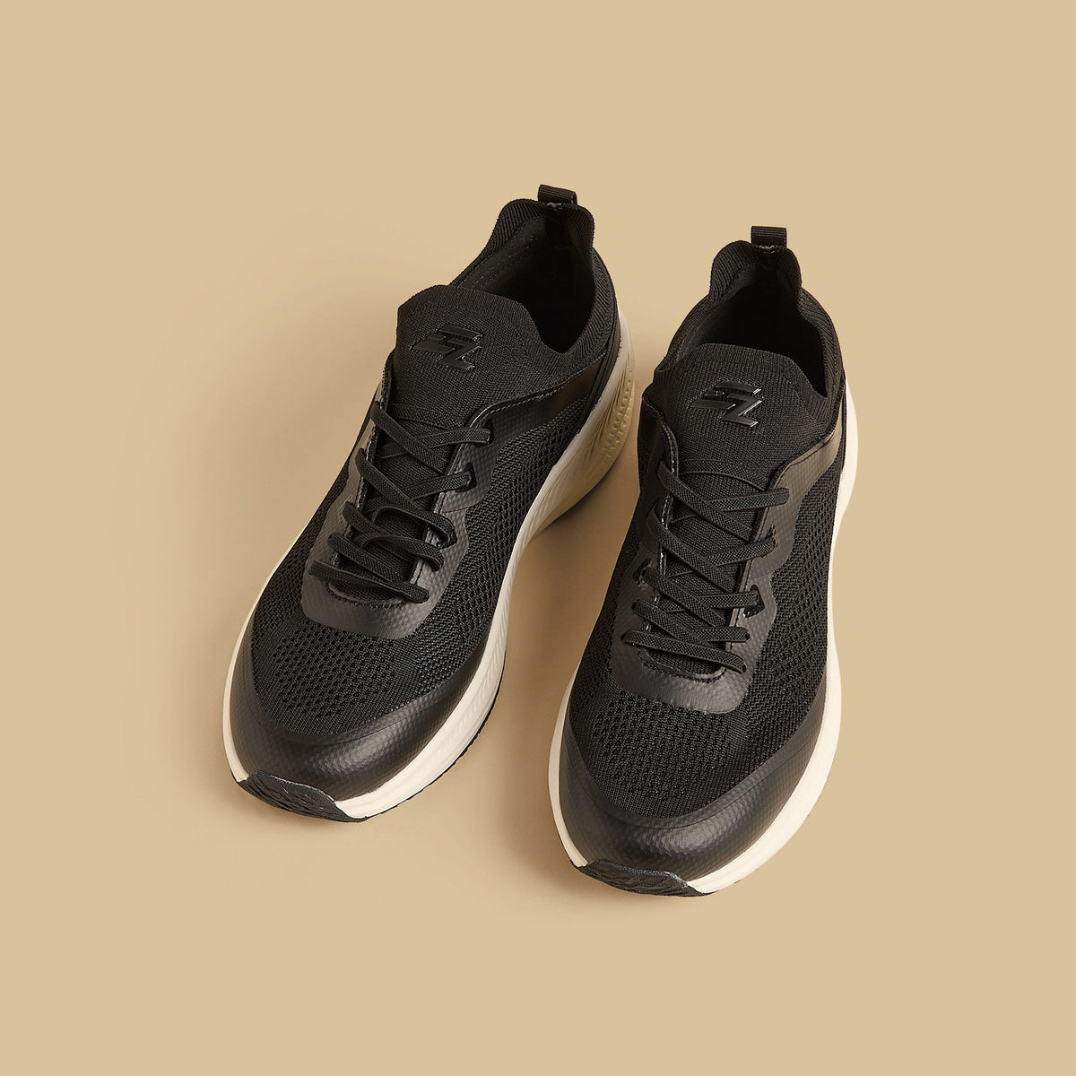 Max Flyknit Slip-On Shoes Black for Men - image 1