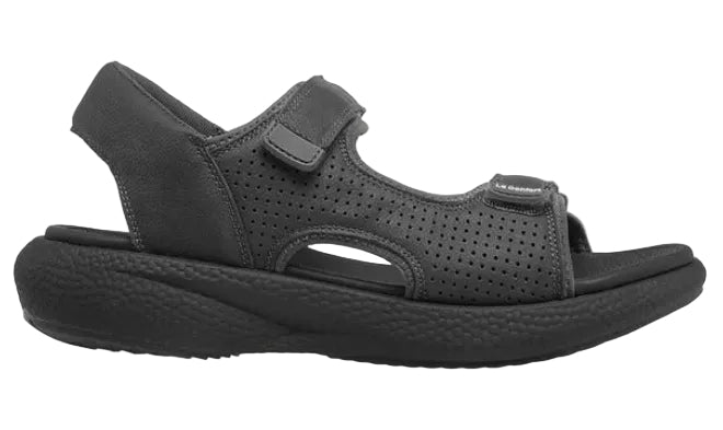 Le Confort men’s black comfort sandals with adjustable straps and cushioned footbed for everyday casual wear