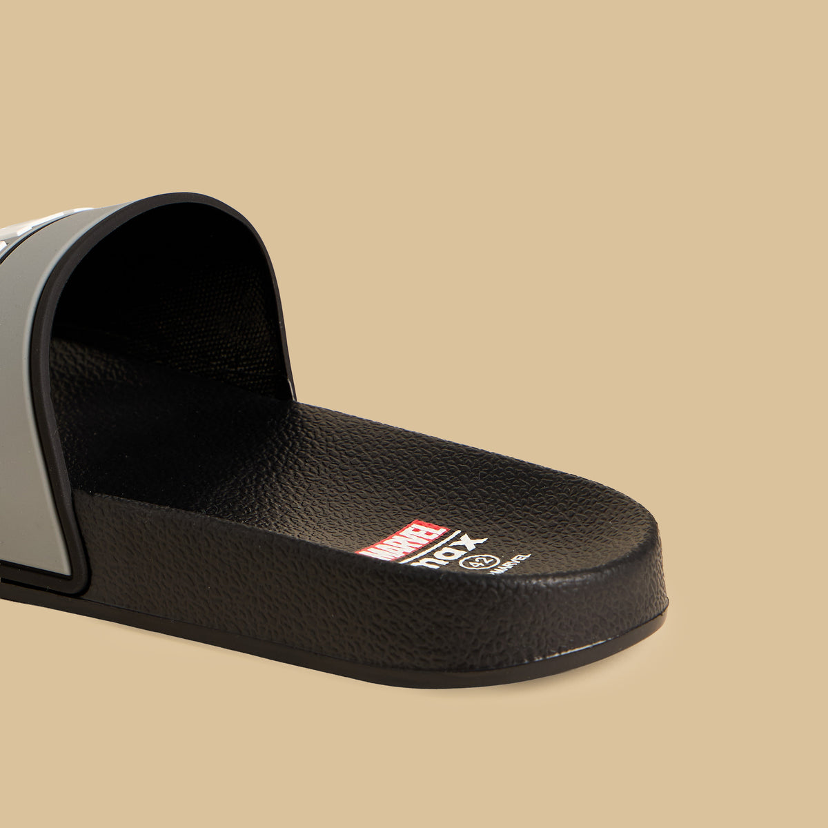 Max Marvel Embossed Slides Black for Men - image 5