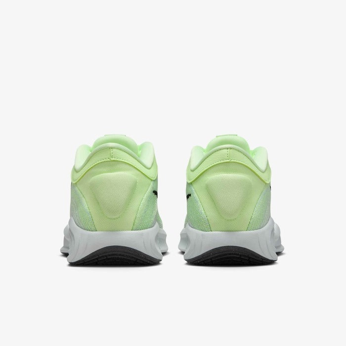 Nike G.T. Hustle Academy