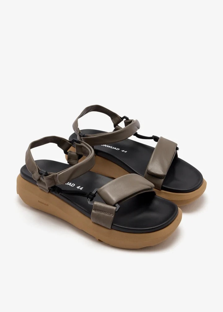 Onwuad Jules sandals