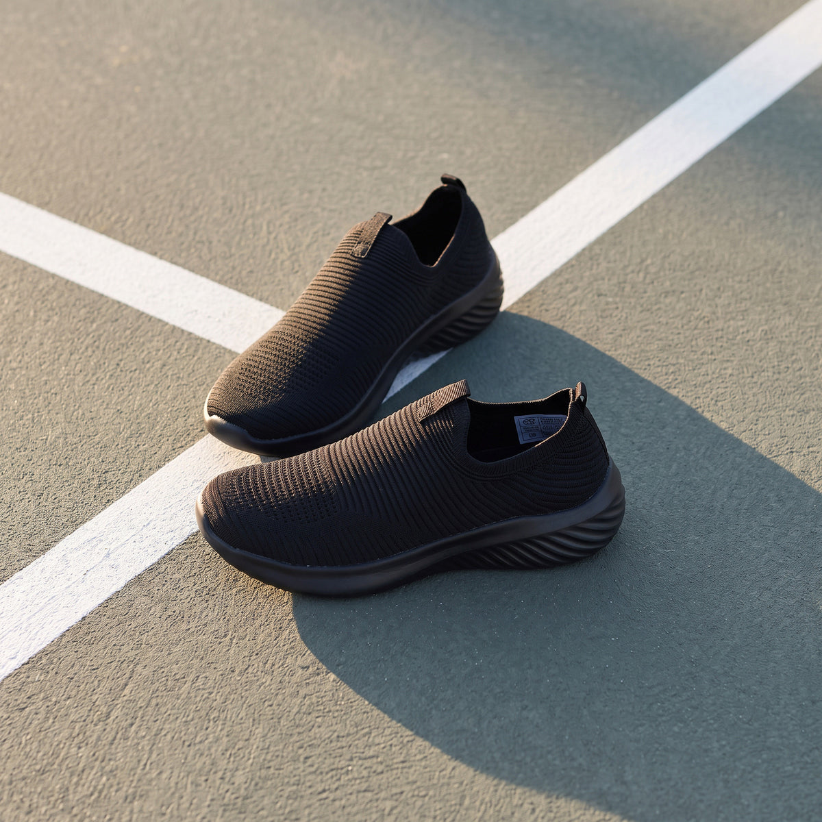 Max Flyknit Slip-On Shoes Black for Men - image 1
