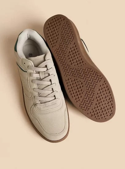 Max Panelled Lace-Up Sports Shoes