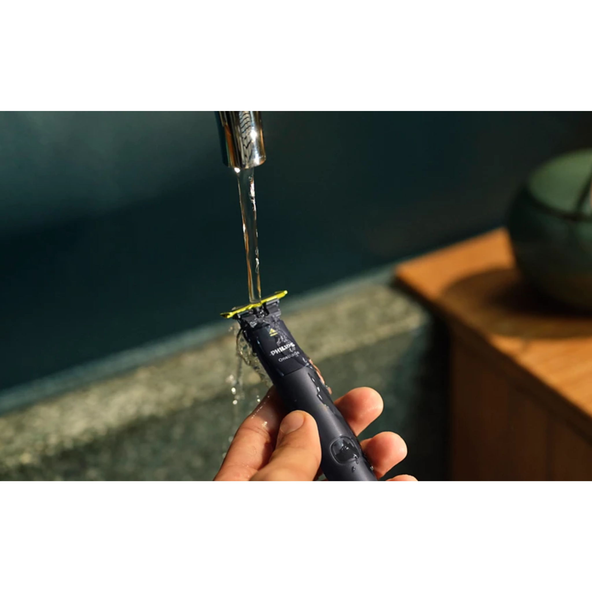 Philips OneBlade Face Trimmer QP1424/10 - Jango Mall