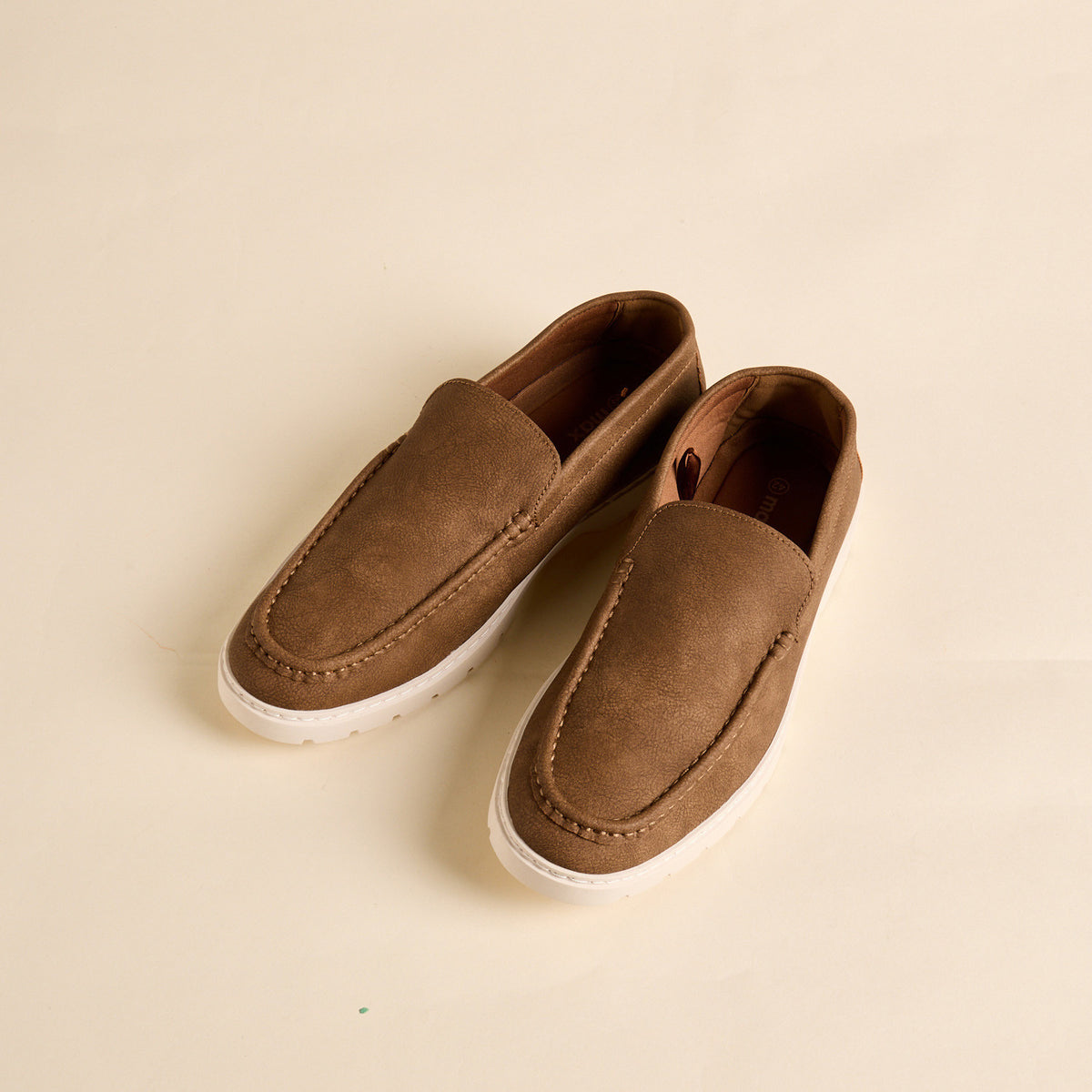 Max Textured Slip-On Loafers Brown for Men - image 3