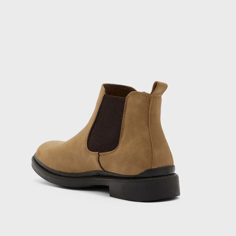 Robert Wood Suede Chelsea Boots