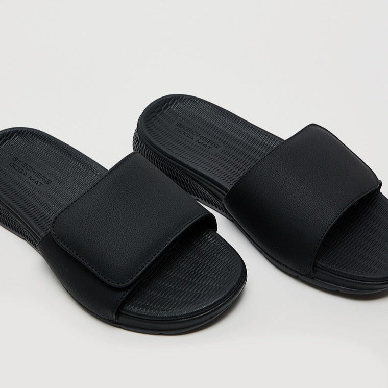 Skechers Go Consistent Textured Slides