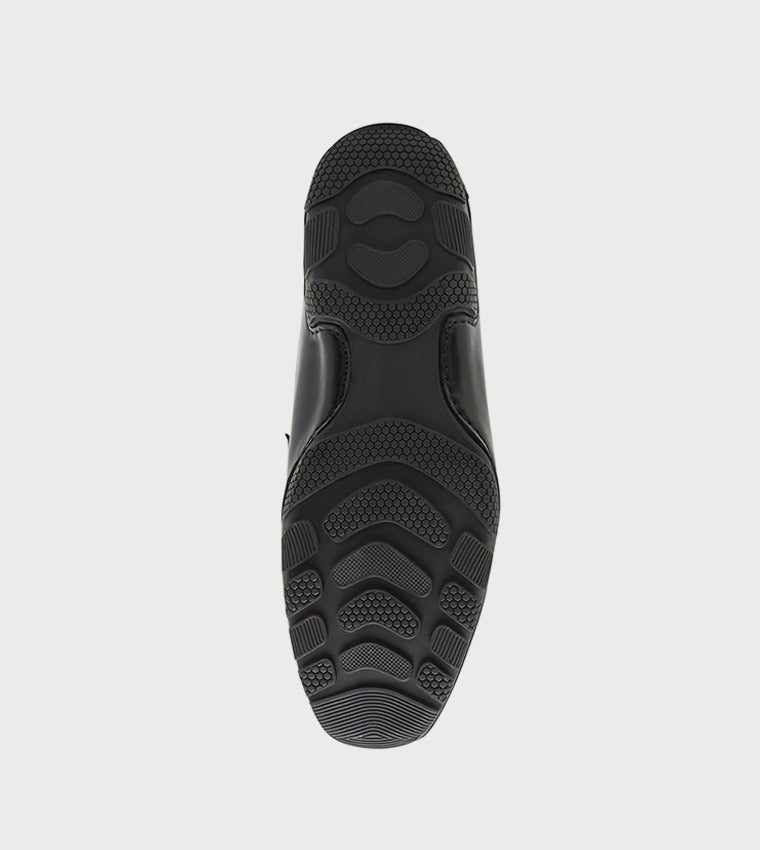 Steve Madden Kravitzz Matel Accent Loafers Black