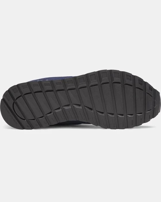 UA Essential Runner sneakers