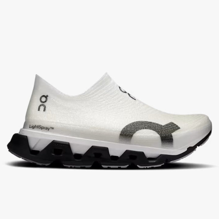 On Cloud LightSpray Cloudmonster 3 Hyper Black | Apollo