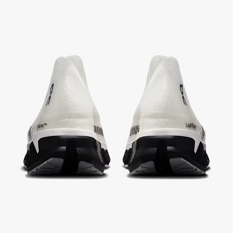 On Cloud LightSpray Cloudmonster 3 Hyper Black | Apollo