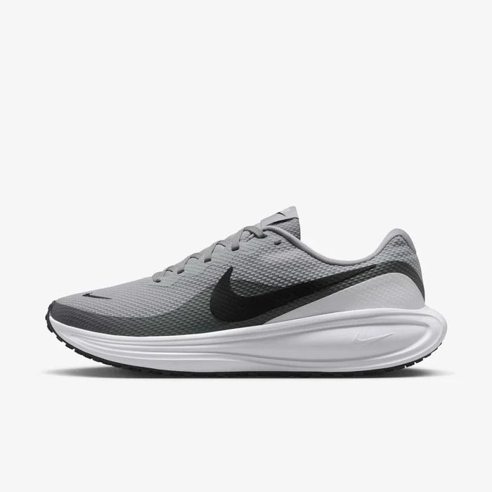Nike Revolution 8 Grey