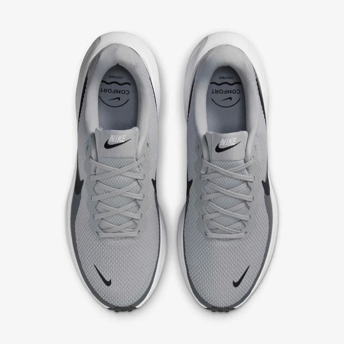 Nike Revolution 8 Grey