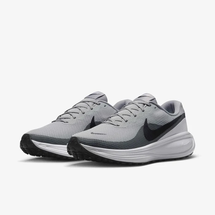 Nike Revolution 8 Grey