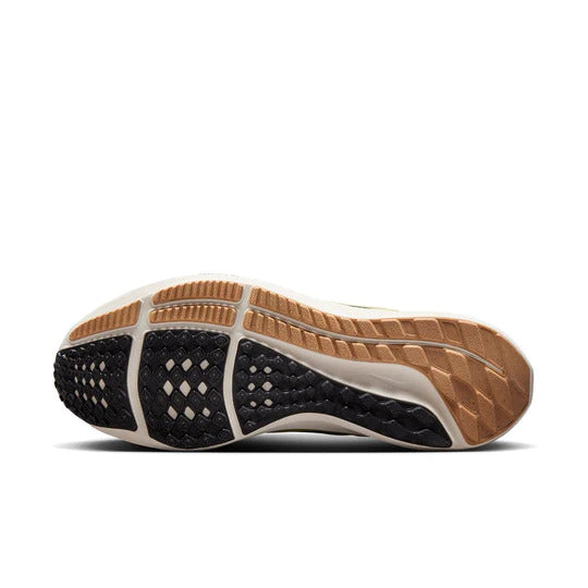 Nike Air Zoom Pegasus 40 PRM Black/Brown - Jango Mall