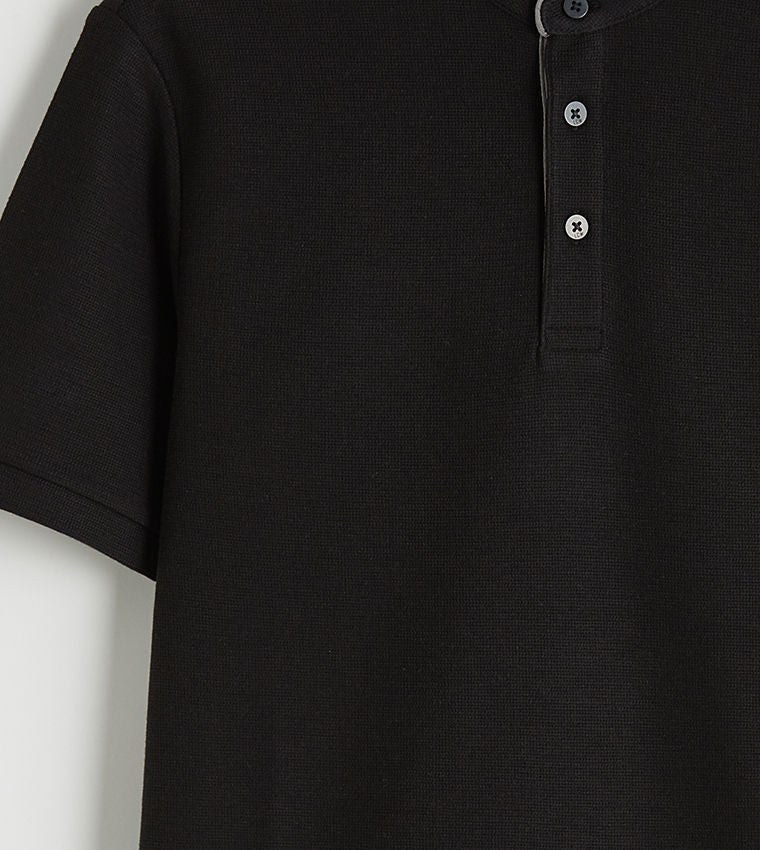 LC Waikiki Solid Mandarin Collar Short Sleeves T-Shirt Black