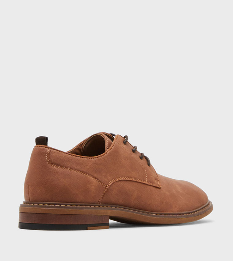 Steve Madden Men MEARNEST Solid Oxford Shoes Brown