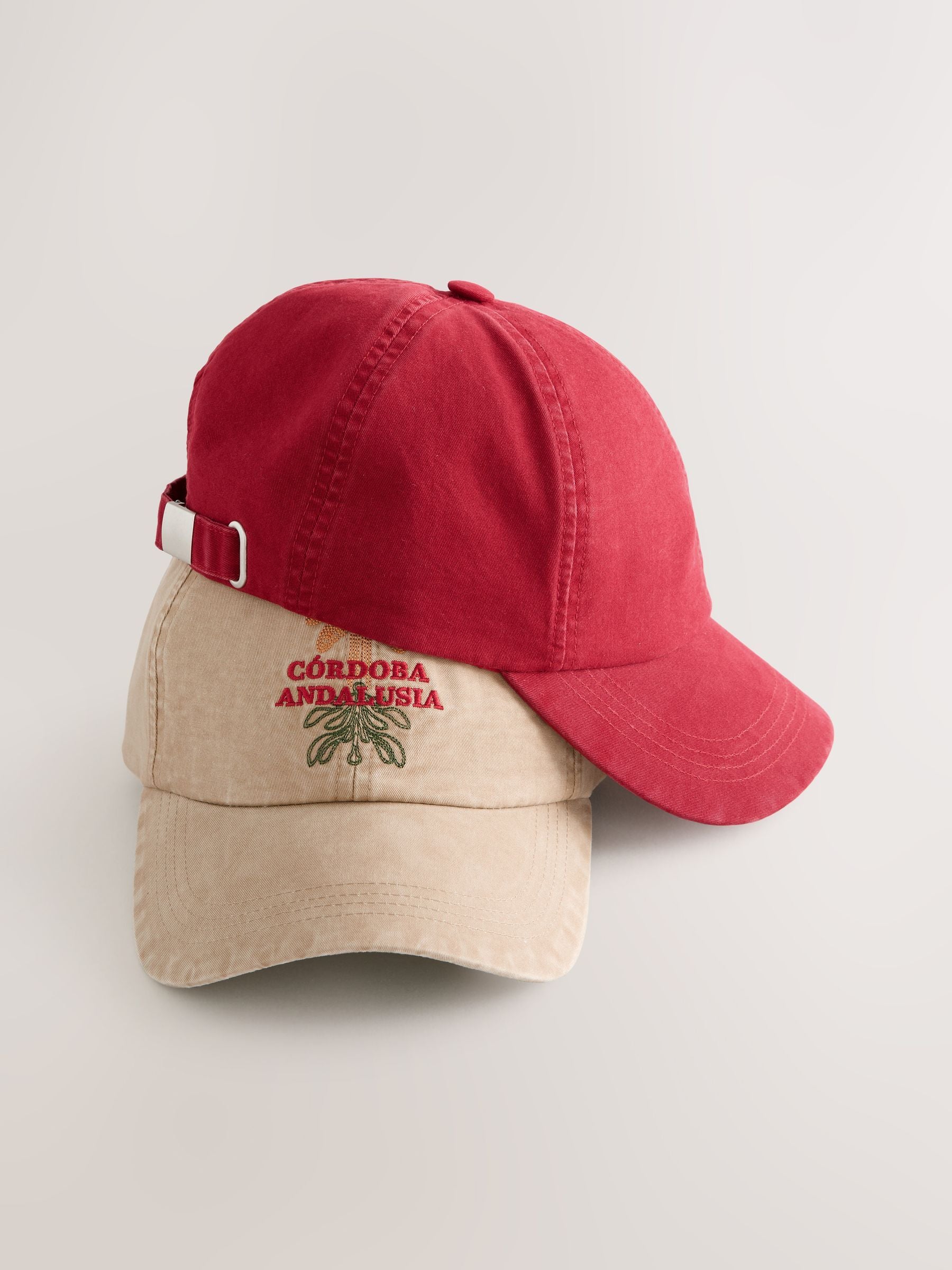 Next Burgundy/Ecru Caps 2 Pack Classic Adjustable Baseball