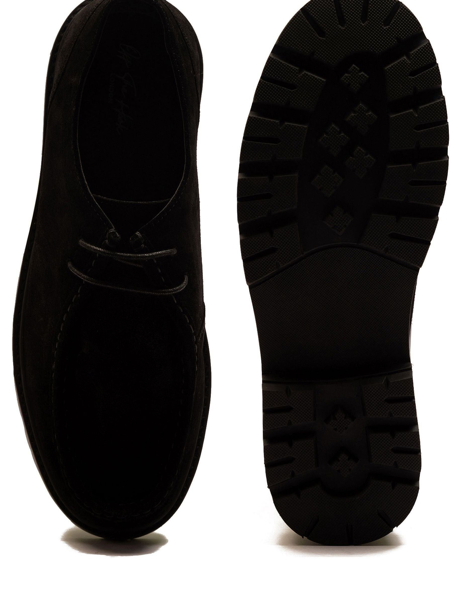 Off The Hook Jovi Suede Moc Toe Shoes with Lug Sole