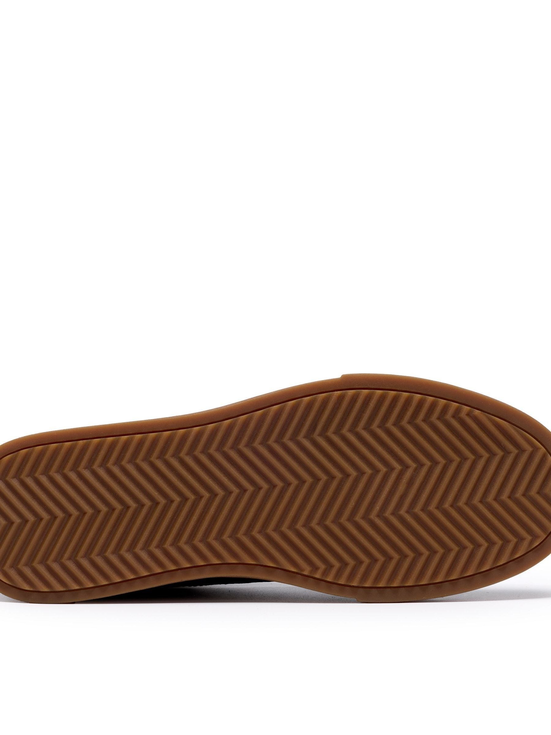 Clarks Men Casual LYDFORD LO Lace-Up Sneakers Brown Y36-415
