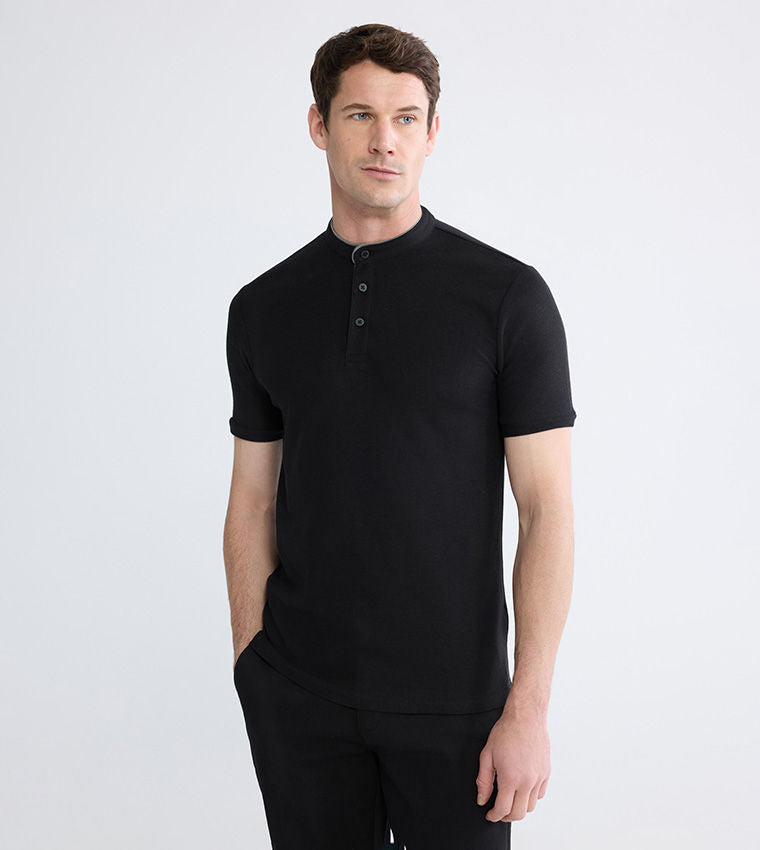 LC Waikiki Solid Mandarin Collar Short Sleeves T-Shirt Black