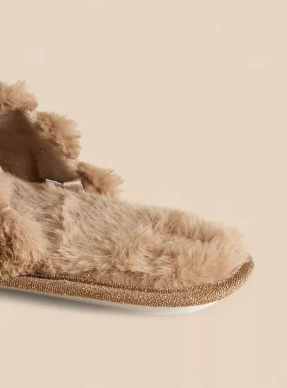 Max Plush Textured Bedroom Slides