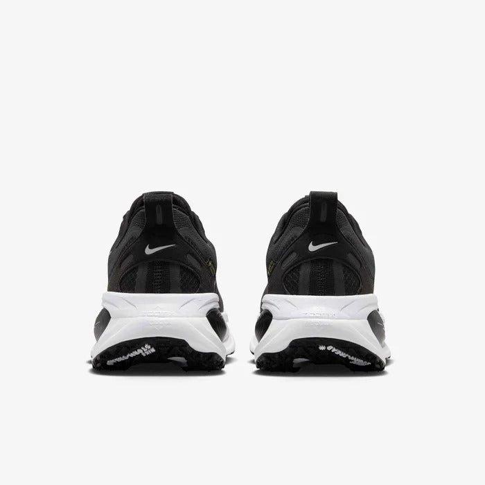 Nike Vomero 18 Gore Tex B/W