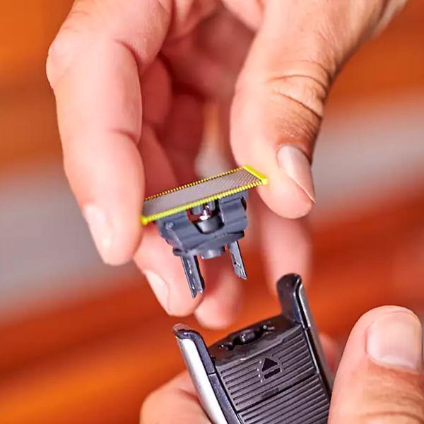 Philips OneBlade Replaceable blade QP220/51 - Jango Mall