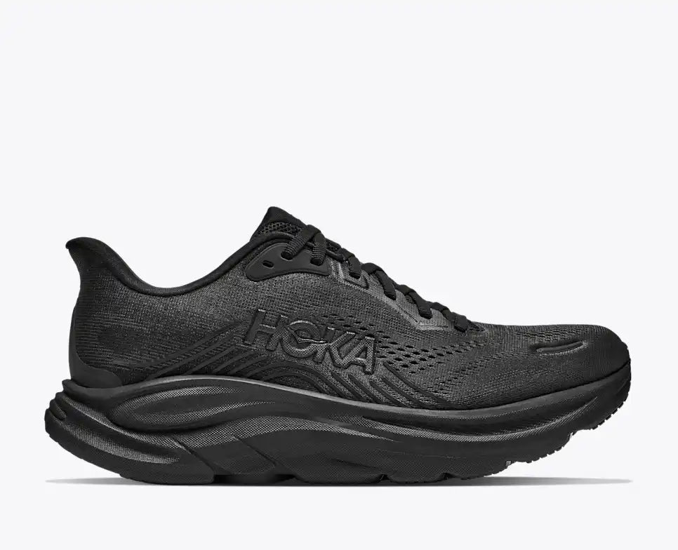 HOKA Clifton 11 black / black