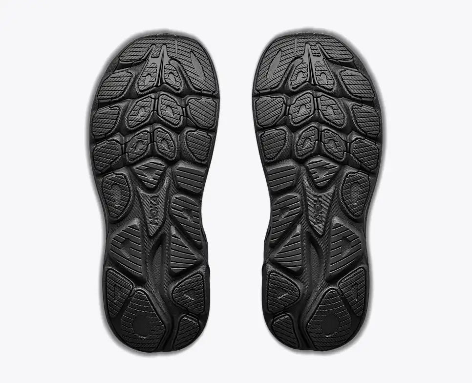 HOKA Clifton 11 black / black