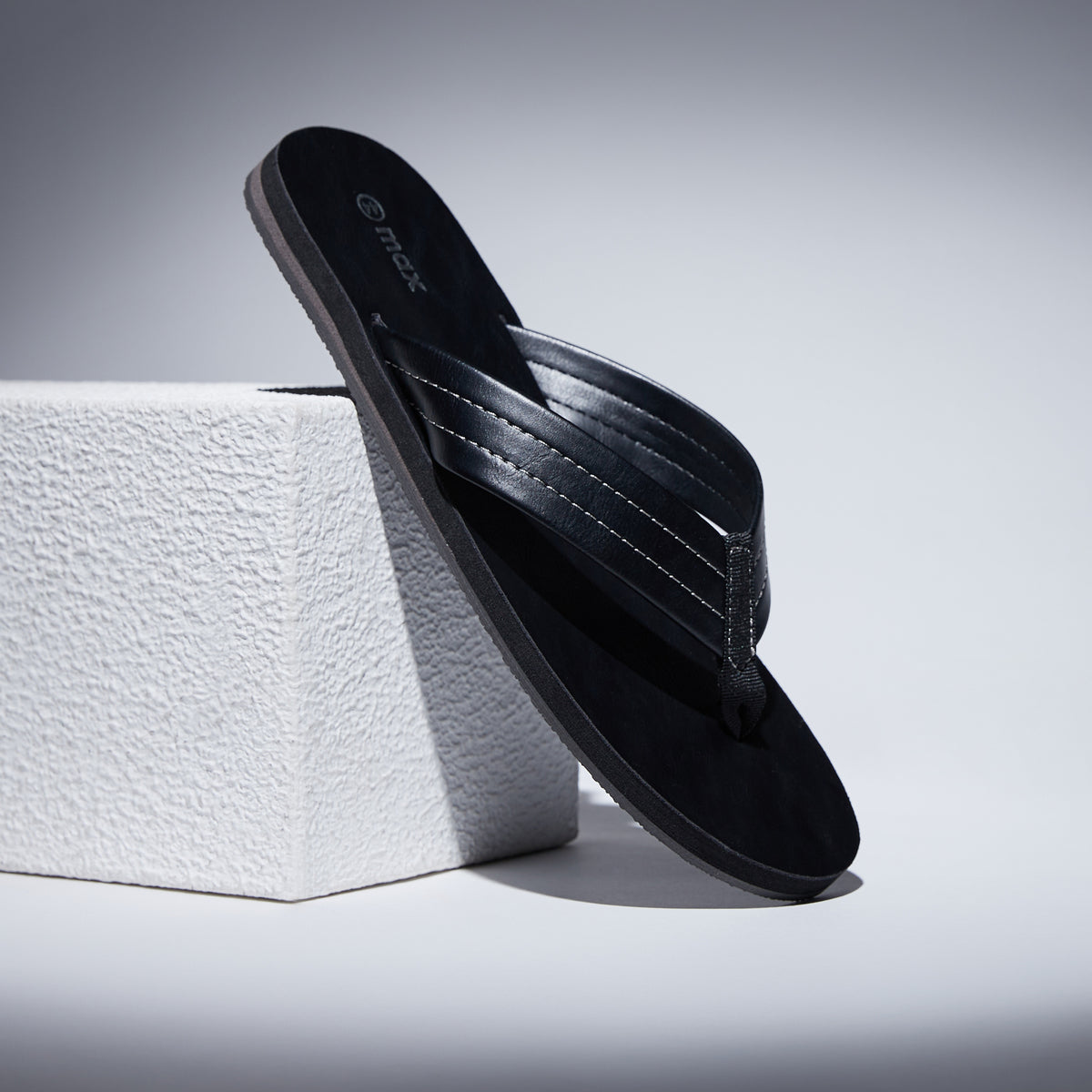Max Stitch Detail Slide Sandals Black for Men - image 1
