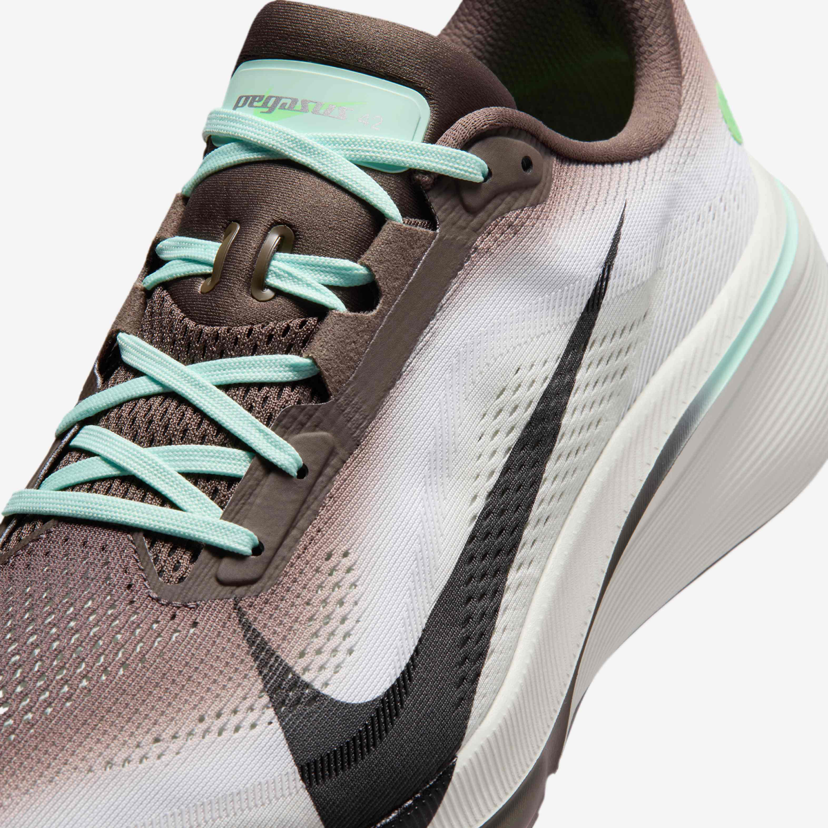 Nike Pegasus 42 - Ironstone/Sea Glass/Arctic Green/Black