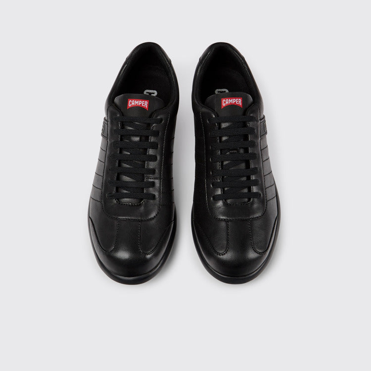 Overhead view of Pelotas XLite Black Leather Shoes for Men.