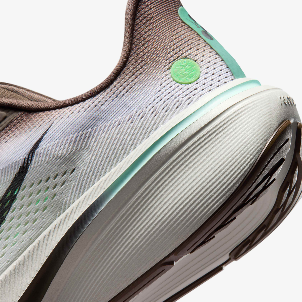 Nike Pegasus 42 - Ironstone/Sea Glass/Arctic Green/Black