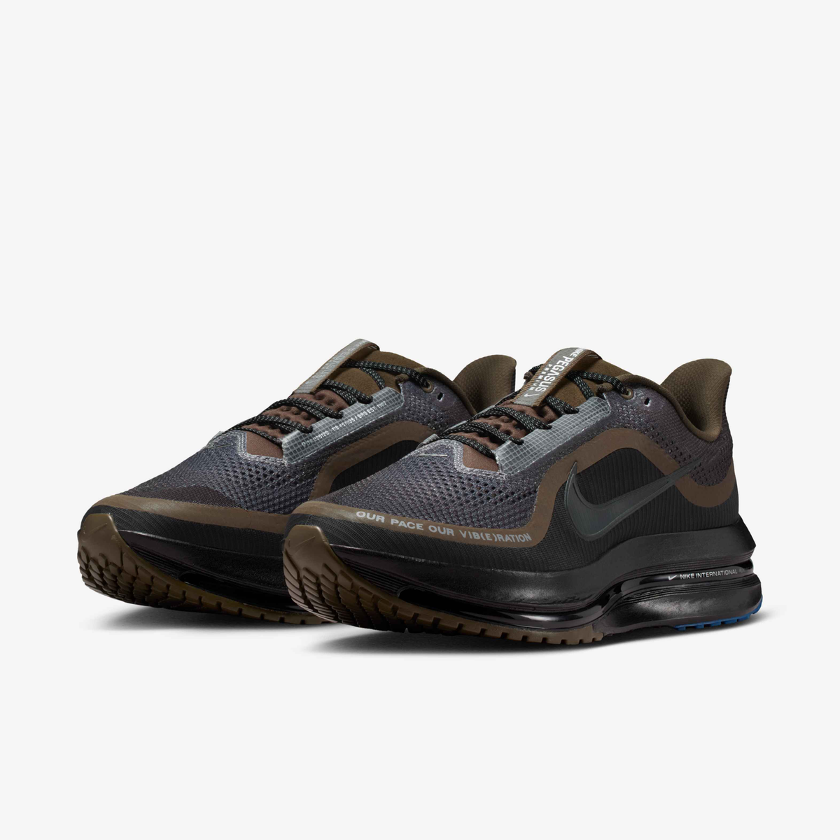 Nike Pegasus Premium - Off-Noir/Dark Hazel/Ironstone/Black