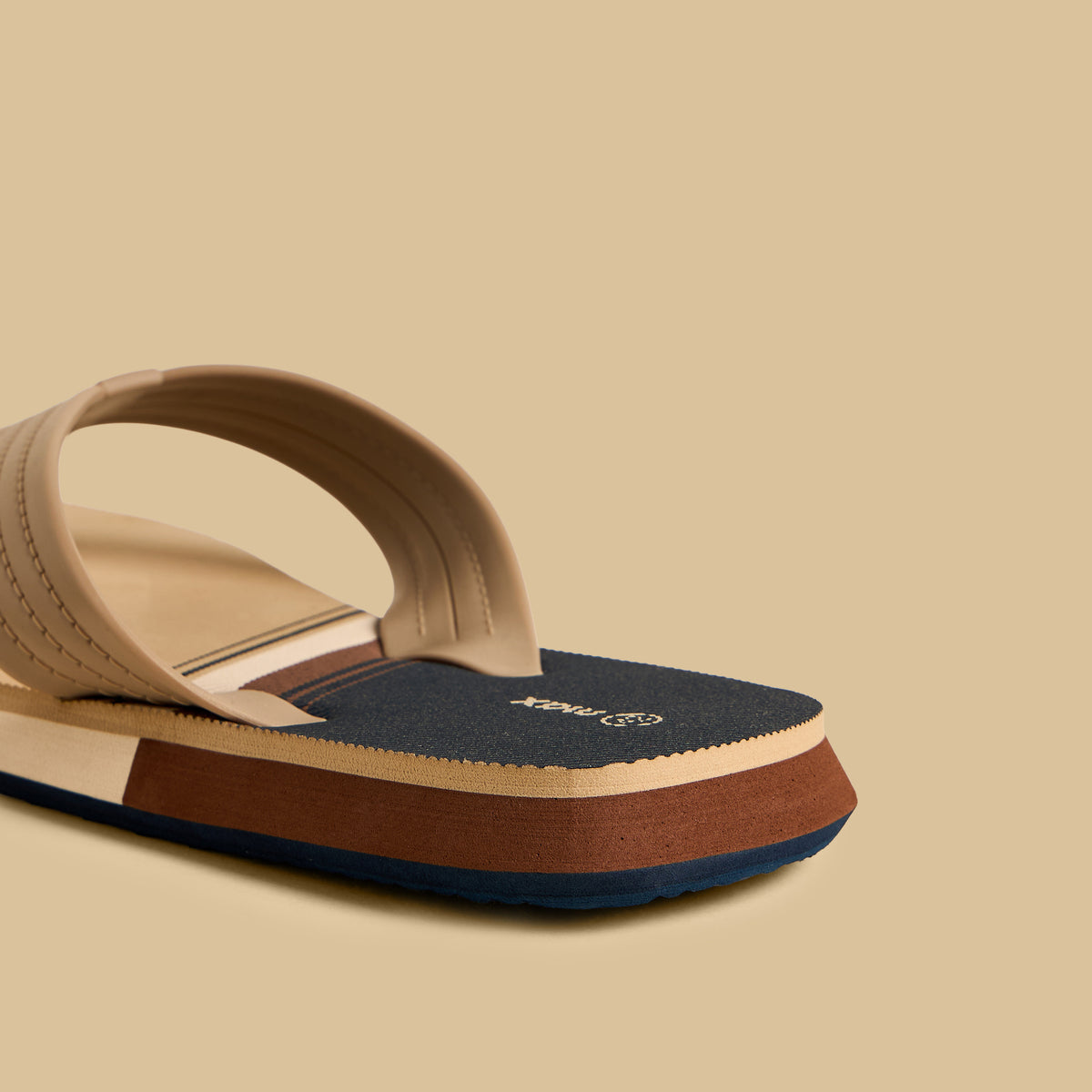 Max Textured Flip Flops Brown for Men - image 5