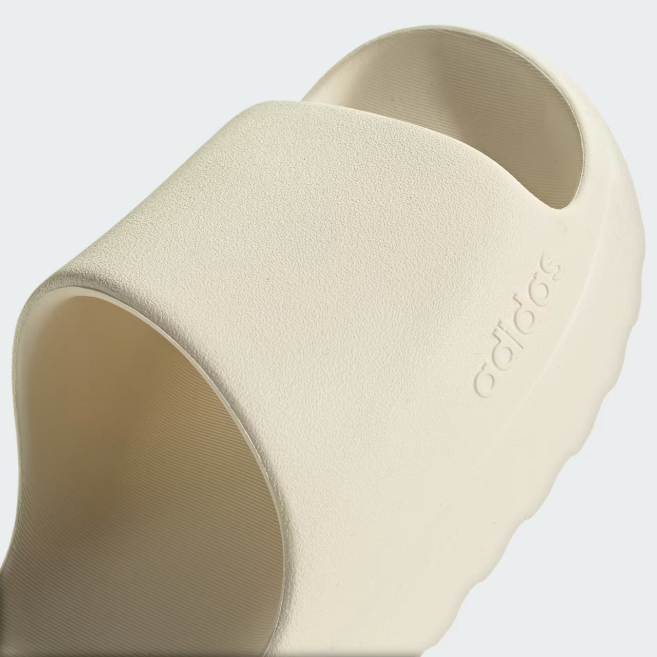 Adidas Adilette Lumia Slides - Wonder White