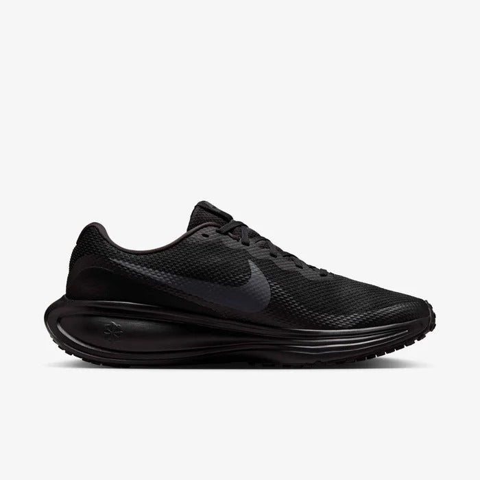 Nike Revolution 8 Black